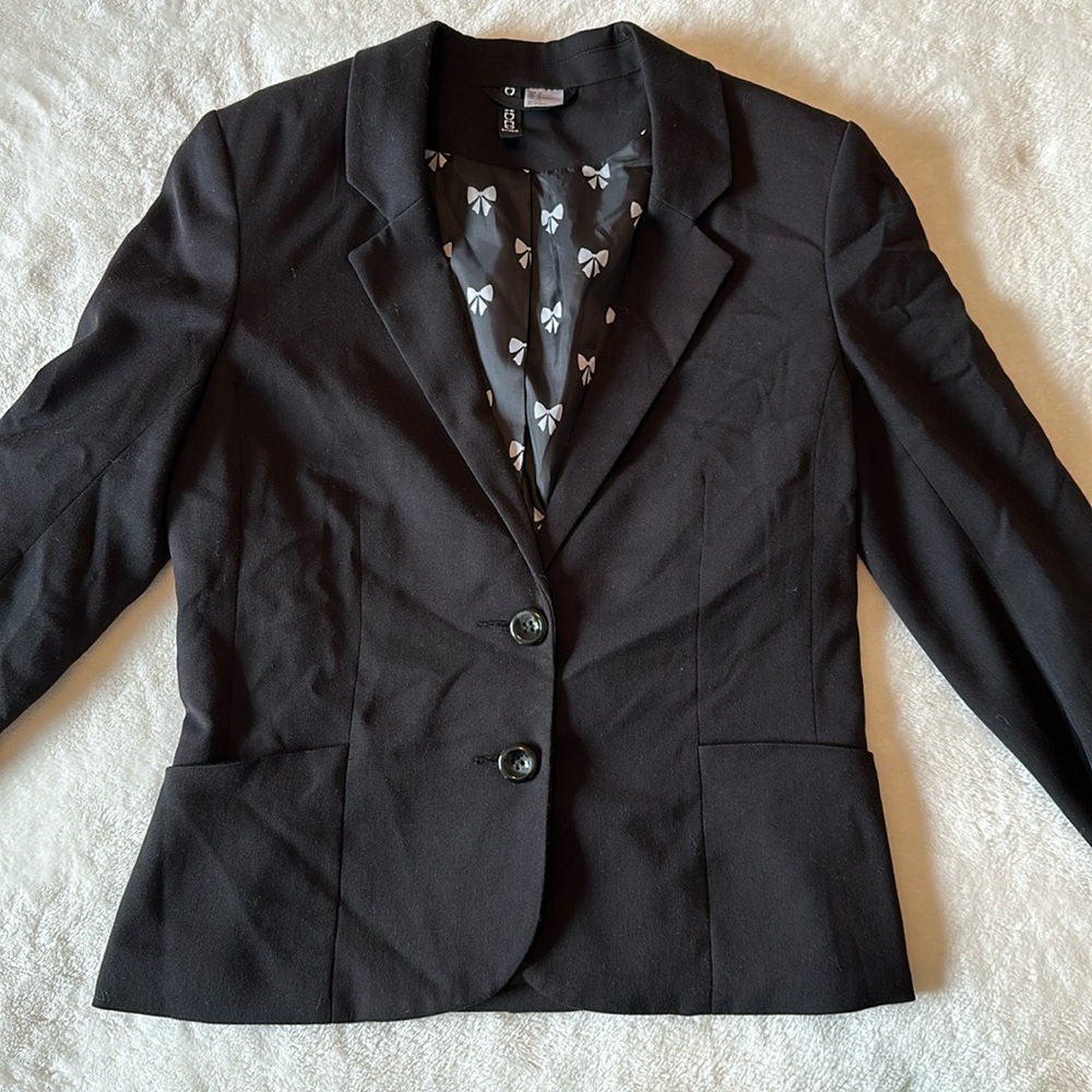 H&M black blazer